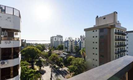 Cobertura com 2 quartos para alugar na Rua Doutor Barcelos, 889, Tristeza, Porto Alegre por R$ 4.200