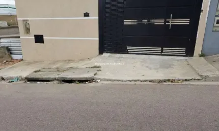 Casa com 2 quartos à venda na Presbítero Manoel Antônio Dias Filho, 89, Parque Residencial Jundiaí, Jundiaí por R$ 530.000