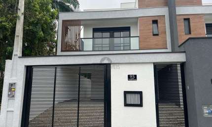 SOBRADO GEMINADO no GLÓRIA com 3 quartos para VENDA, 152 m²