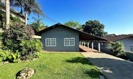 CASA no COSTA E SILVA com 3 quartos para VENDA, 200 m²