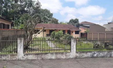 Casa com 2 quartos à venda na Rua República do Peru, 34, Floresta, Joinville