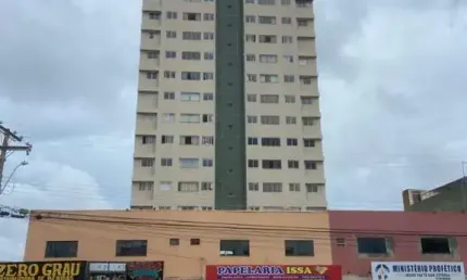 vendo terreno na QS 410  900 m2 de esquina com 3 frentes. constrói 3.150m2 em samambaia norte