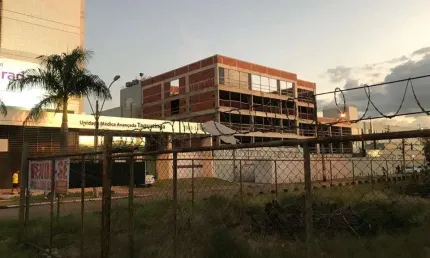 terreno de esquina em TAGUATINGA SUL AO LADO DO SANTA MARTA