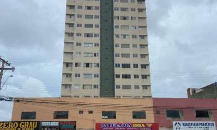 vendo terreno na QS 410  900 m2 de esquina com 3 frentes. constrói 3.150m2 em samambaia norte