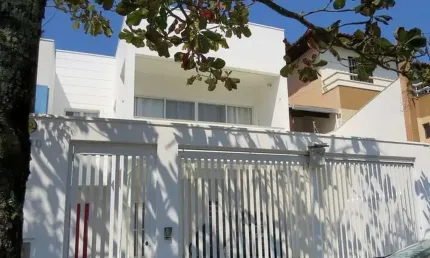 Casa com 4 quartos à venda na Rua Valdir Müller, 1320, Caiobá, Matinhos