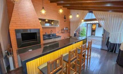 Conforto, Espaço e Qualidade de Vida no Passo do Gado | Casa Mobiliada com Piscina
