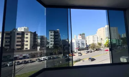 Apartamento com 3 quartos para alugar no Centro, Tubarão 