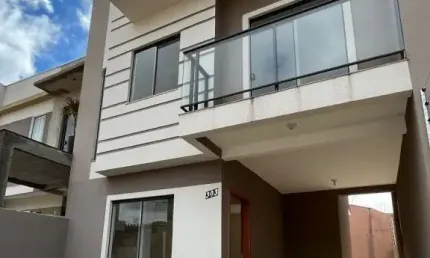 Casa com 3 quartos à venda na Rua Aleixo Barszcz, 319, Uvaranas, Ponta Grossa