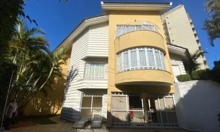 Casa comercial para alugar na Rua Barão do Cerro Azul, 208, Centro, Ponta Grossa