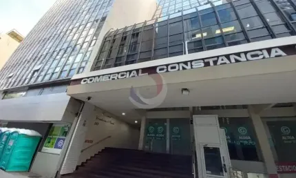 Execelente sala comercial Disponível para venda e locação.