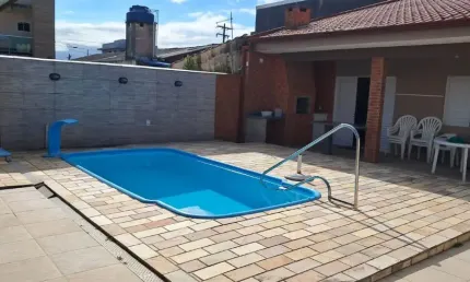 Alugo casa na praia matinhos com piscina por diária