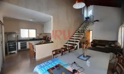 Casa assobradada no condomínio terra nobre indaiatuba