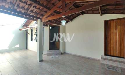 CASA À VENDA NO BAIRRO MONTE VERDE NA CIDADE DE INDAIATUBA CASA À VENDA PRÓXIMA AO PQ. ECOLÓGICO