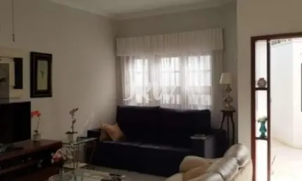 CASA TERREA NO BAIRRO JARDIM REGINA EM INDAIATUBA SP