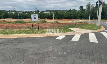 Terreno a venda no condomínio villa trivento no bairro bela vista na cidade de indaiatuba