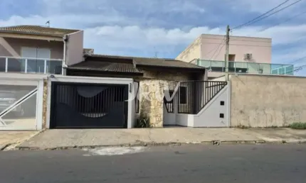 CASA A VENDA NO BAIRRO JARDIM REGINA  NA CIDADE DE INDAIATUBA SP