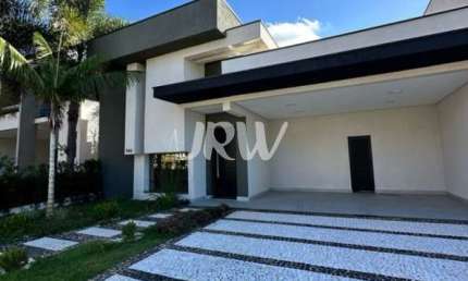 CASA A VENDA NO CONDOMÍNIO DUAS MARIAS NA CIDADE DE INDAIATUBA SPP