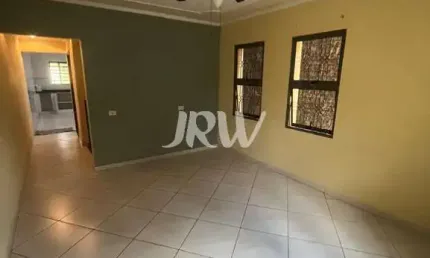 SOBRADO A VENDA NO  BAIRRO PARQUE PROGRESSO NA CIDADE DE SUMARÉ  Área do terreno 125m² Área construída 115m²  2 quartos 2 Banheiros Sala de Estar Cozi