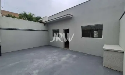 CASA À VENDA NO BAIRRO PARQUE RESIDENCIAL SABIÁS NA CIDADE DE INDAIATUBA-SP