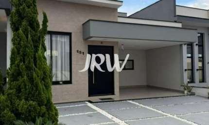 CASA A VENDA NO CONDOMÍNIO MANTOVA NA CIDADE DE INDAITUBA SP  Área Terreno : 220 m2 Área Construída : 145 m2  03 suítes, sendo a master 8x4 metros (su