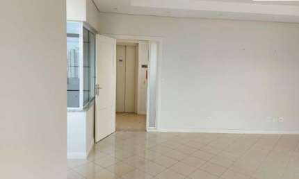 Residencial Edifício Dal Canton - Indaiatuba/SP  O edifício é composto de um apartamento por andar, ideal para quem gosta de espaço e exclusividade.