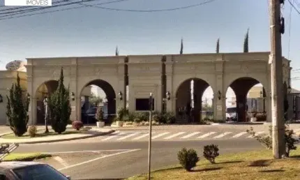 TERRENO NO CONDOMÍNIO HELVÉTIA PARK  Metragem 490 m², Boa topografia, Ótima localização.  Aceita financiamento e estuda permuta !  Área de lazer do condomínio: Quadra poliesportiva, Campo e futebol, S