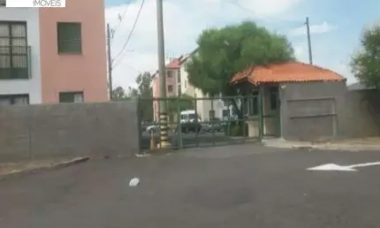 APARTAMENTO NO RESIDENCIAL MORUMBI MIRIM  2 Dormitório, Banheiro social, Sala de estar e jantar, Área de serviço, Cozinha planejada com cooktop, Sacada,  1 Vaga de garagem, Imóvel todo mobiliado Condo
