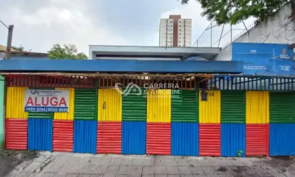 CASA PARA ALUGAR, COMERCIAL 4 SALAS, ESTRUTURA IDEAL PARA CEI, CRECHE, ESCOLAS, PARQUE MARIA HELENA, CASA DO ZEZINHO, METRÔ CAPÃO REDONDO.