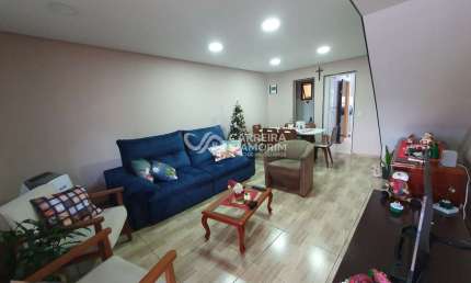CASA A VENDA, SOBRADO 3 DORMITÓRIOS, SUÍTE, SALA 2 AMBIENTES, 4 VAGAS, QUINTAL, ENTRADA LATERAL. METRÔ CAPÃO REDONDO - PARQUE MARIA HELENA.