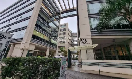 Excelente sala comercial a venda, 72 m² toda reformada, próximo ao shopping jardim sul, morumbi town - centro empresarial jarim sul - vila andrade.