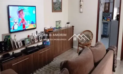 CASA A VENDA, 3 DORMITÓRIOS, SUÍTE, SALA 02 AMBIENTES, COZINHA PLANEJADOS, VARANDA GOURMET, 03 BANHEIROS, 03 VAGAS DE GARAGEM. JARDIM HELGA.