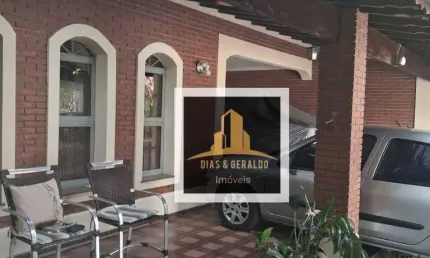 Casa à venda, 200 m² por R$ 1.060.000,00 - Conjunto Residencial Trinta e Um de Março - São José dos Campos/SP