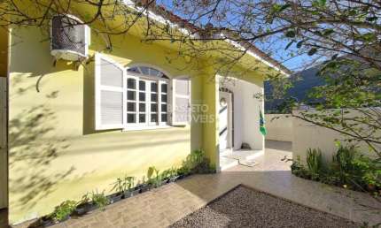 Casa com 3 quartos à venda na Rua Recanto do Parque, 14, São João do Rio Vermelho, Florianópolis por R$ 650.000