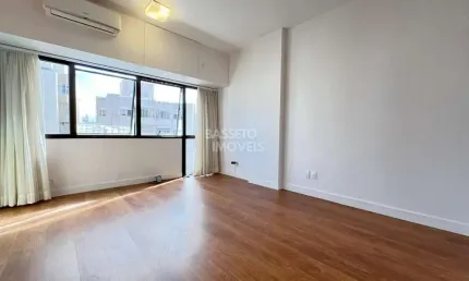Sala comercial à venda na Avenida Professor Othon Gama D'Eça, 900, Centro, Florianópolis por R$ 469.000