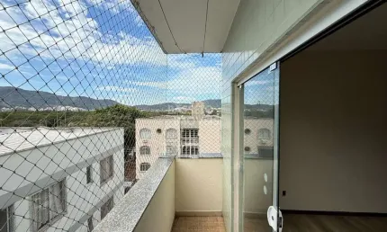 Apartamento com 2 quartos à venda na rua procópio manoel pires, 50, trindade, florianópolis por r$ 550.000
