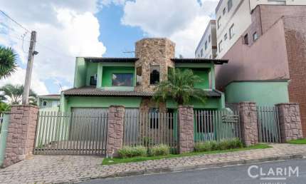 Casa com 3 quartos à venda na Rua Olavo Bilac, 600, Jardim Busmayer, Campo Largo por R$ 960.000