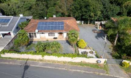 Casa com 3 quartos à venda na Erminio Leal, 452, Bugre, Balsa Nova por R$ 580.000