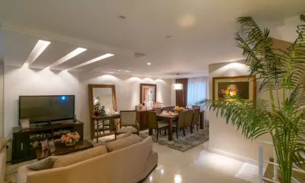 Casa com 3 quartos à venda na José Brígido dos Santos, 427, Ouro Verde, Campo Largo por R$ 920.000
