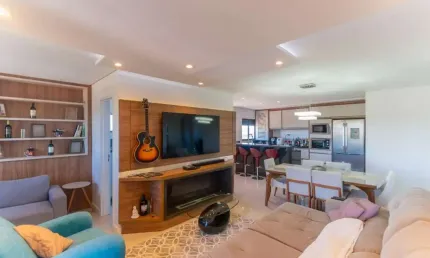 Apartamento com 2 quartos à venda na Rua Francisco Xavier de Almeida Garrett, 2628, Centro, Campo Largo por R$ 850.000