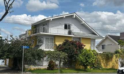 Casa à venda na Rua Edinei de Lima Godoy, 160, Pineville, Pinhais