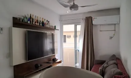 Apartamento com 02 quartos em condomínio clube no Pechincha
