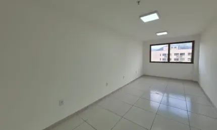 Oportunidade - Sala comercial para locação na Freguesia