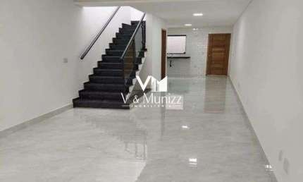 Sobrados frontais para Venda na Vila Granada: 3 dorm.(s), 1 suite (s), 4 vaga (s), 160 m².