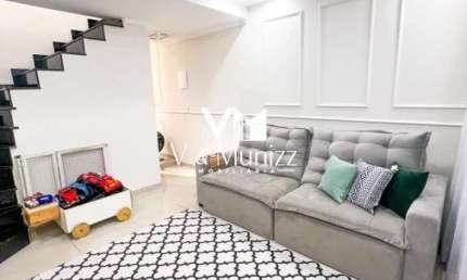 Sobrado a Venda na Cidade Patriarca: 3 dorm.(s), 1 suite (s), 2 vaga (s), 95 m².