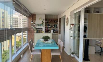 Apartamento para Venda em São Caetano do Sul, Centro, 3 dormitórios, 3 suítes, 5 banheiros, 4 vagas