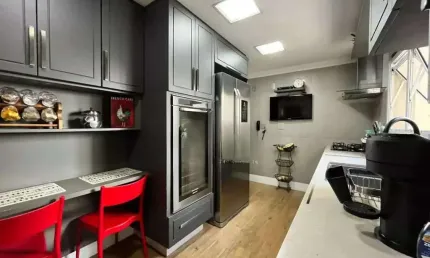 Apartamento para Venda em Santo André, Jardim, 3 dormitórios, 3 suítes, 5 banheiros, 2 vagas