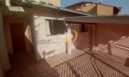 Casa com 4 quartos à venda na Rua Ângelo Ferro, Nova Gerty, São Caetano do Sul por R$ 650.000
