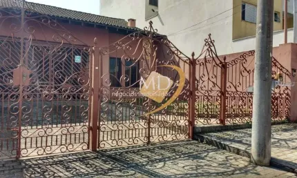 Casa com 5 quartos à venda na Rua Jaguarão, Campestre, Santo André por R$ 1.600.000