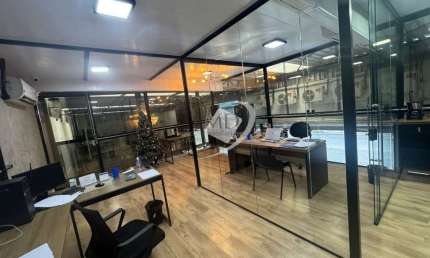 Barracão / Galpão / Depósito para alugar na Avenida Industrial, Campestre, Santo André por R$ 23.800