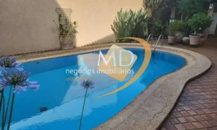 Casa em condomínio fechado com 4 quartos à venda na Rua Pasteur, Jardim São Caetano, São Caetano do Sul por R$ 2.340.000